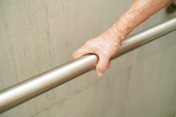 Cost of Tub Grab Bar Installation in Palatine