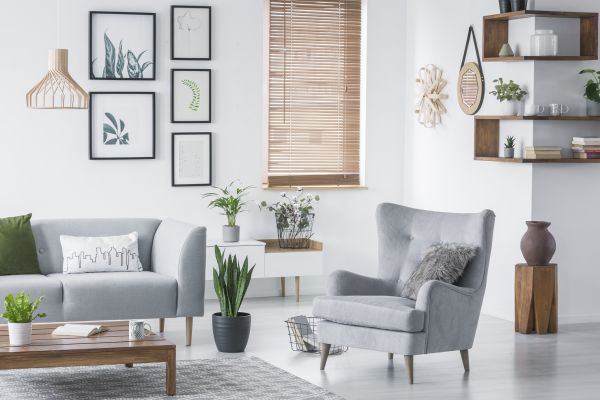 Cost of Wall Decor Hanging in Palatine